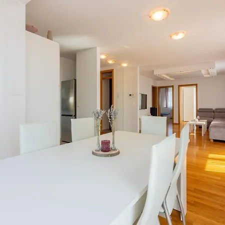 Apartment Mateo